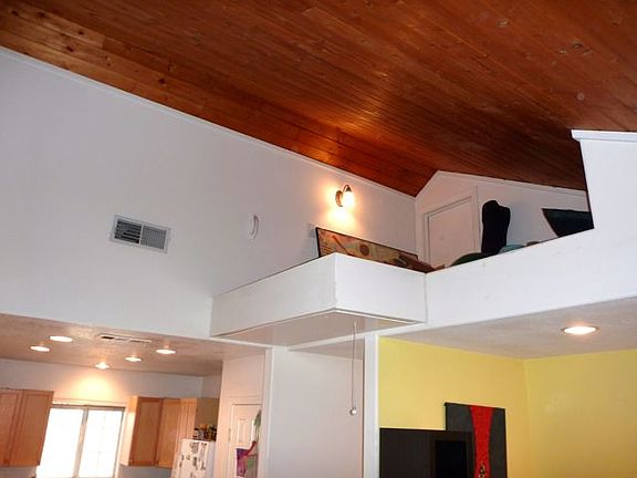 2nd image of 10920 Hesby St