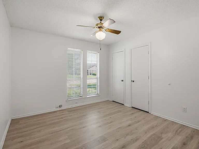 7306 Ridgeview Dr — Photo 10