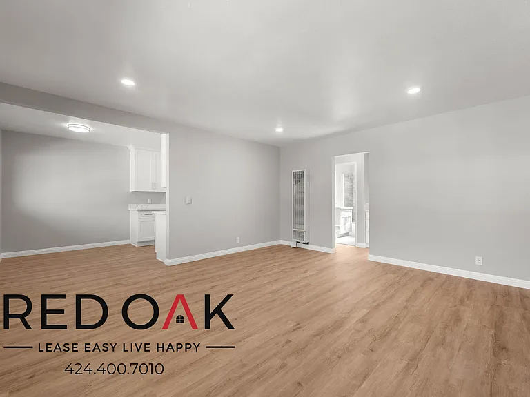 8015 S Western Ave #5 — Photo 10