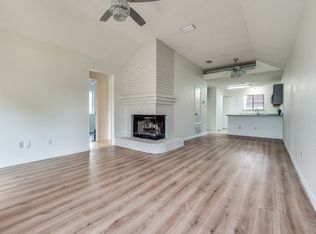 917 Westover Dr, Lancaster, TX 75134