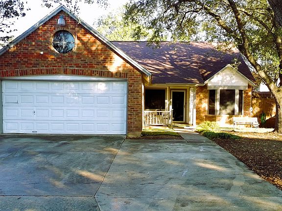 3rd image of 8310 clays