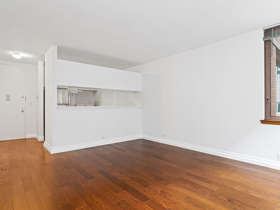 1st image of 235 E 40th St APT 8E