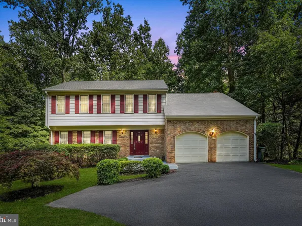 9814 Natick Rd, Burke, VA 22015