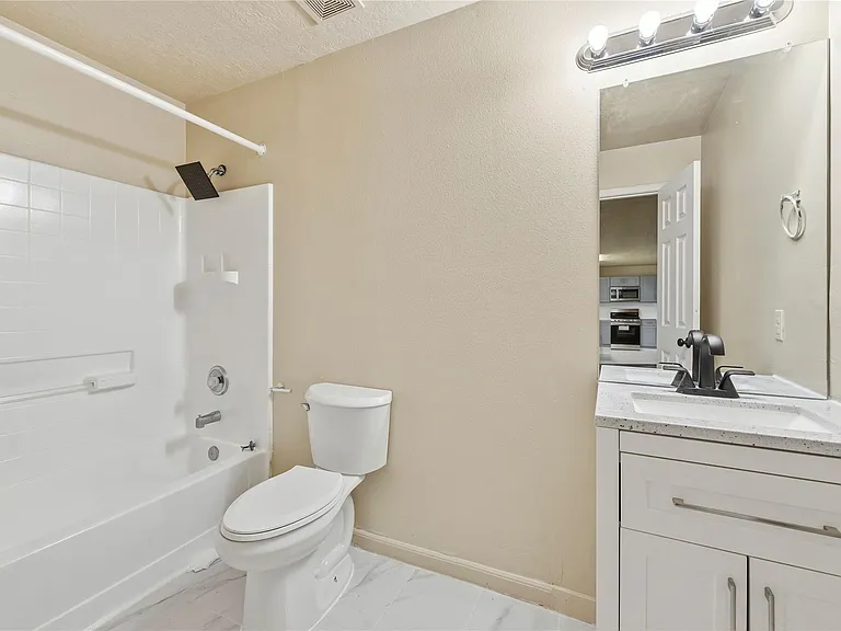 19526 Cliffsage Ct — Photo 31