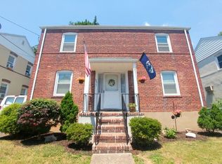 522 Rosewood Ter, Linden, NJ 07036