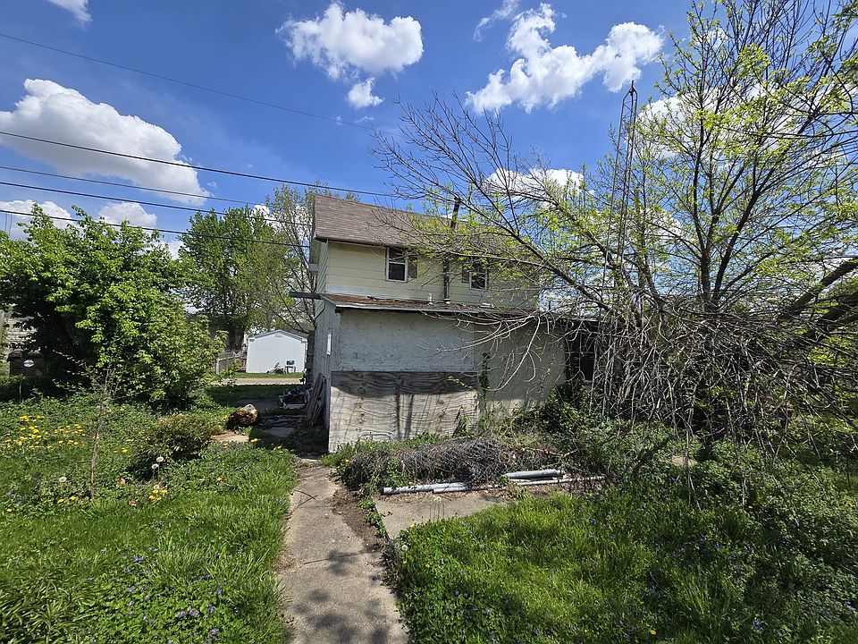 1st image of 1518 Broadway St