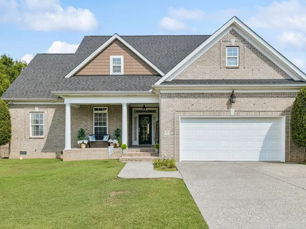 2041 Sunflower Dr, Spring Hill, TN 37174
