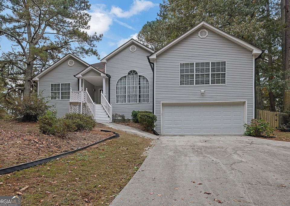 1st image of 2869 Brooks Dr
