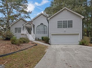 2869 Brooks Dr, Snellville, GA