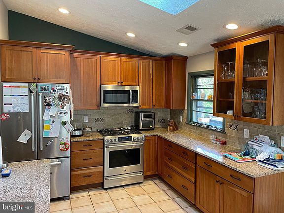 5th image of 10711 Dudley Ct