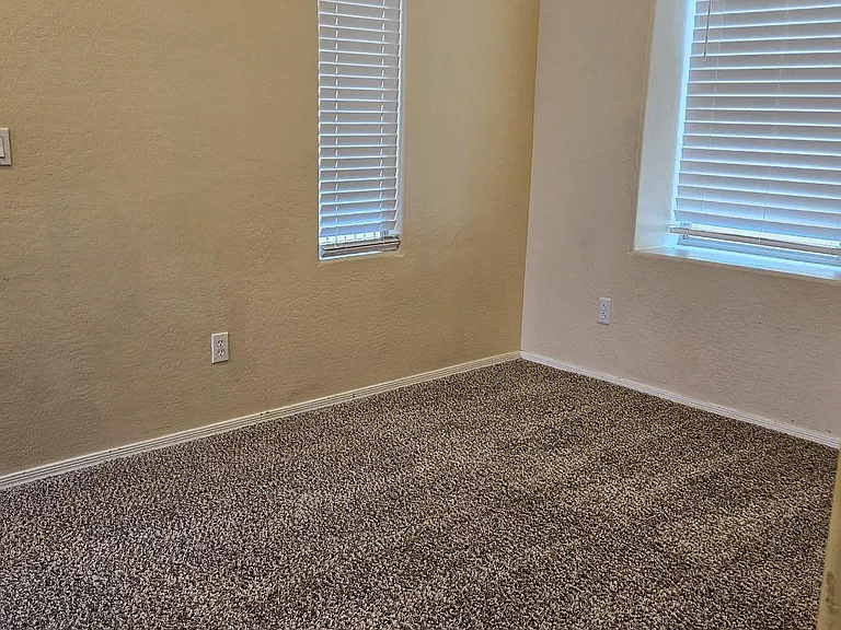 9160 W Meadow Dr — Photo 14