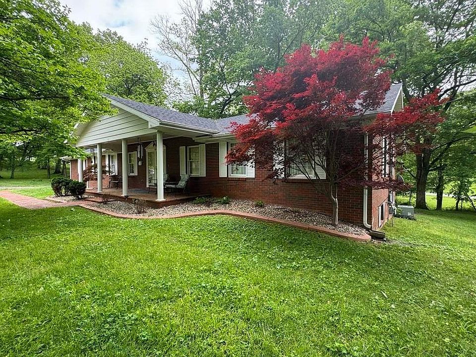 1st image of 115 Avery Dr