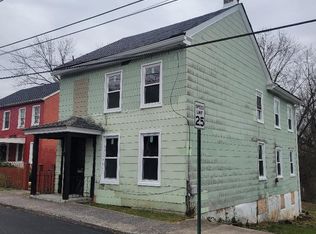 208 E Liberty St, Martinsburg, WV 25404