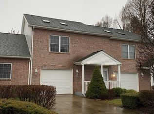 96 Burgess St, Princeton, WV 24740