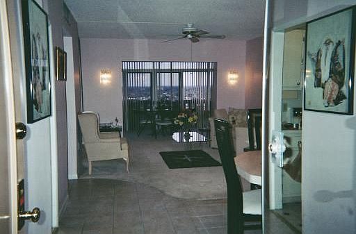 3rd image of 4001 Hillcrest Dr Ph 12