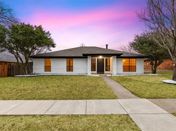 924 Simon Dr, Plano, TX 75025