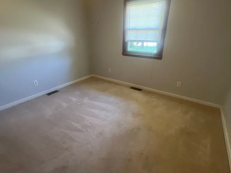 520 E Mulberry St — Photo 8