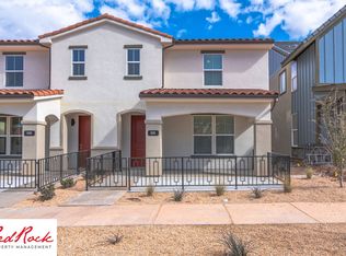 694 W Claystone Dr, Saint George, UT 84790