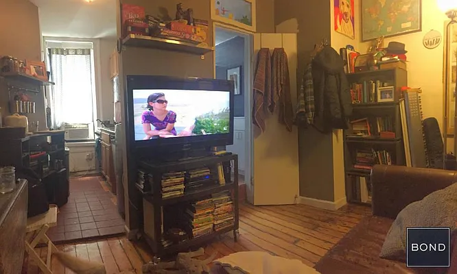 Rented by Bond New York | media 42