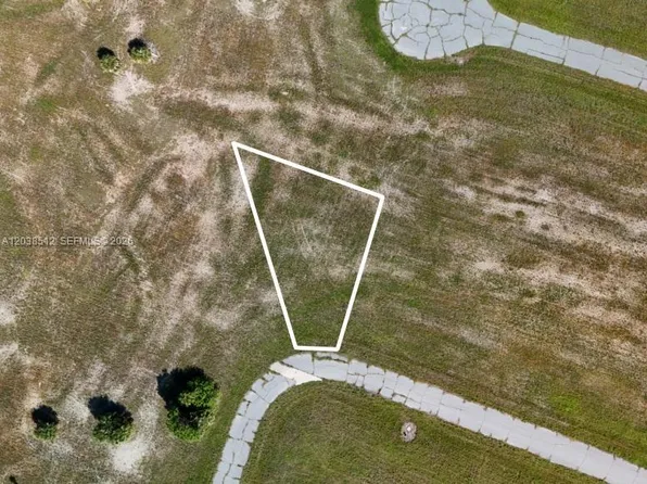 12384 Bonita Pl, Placida, FL 33946