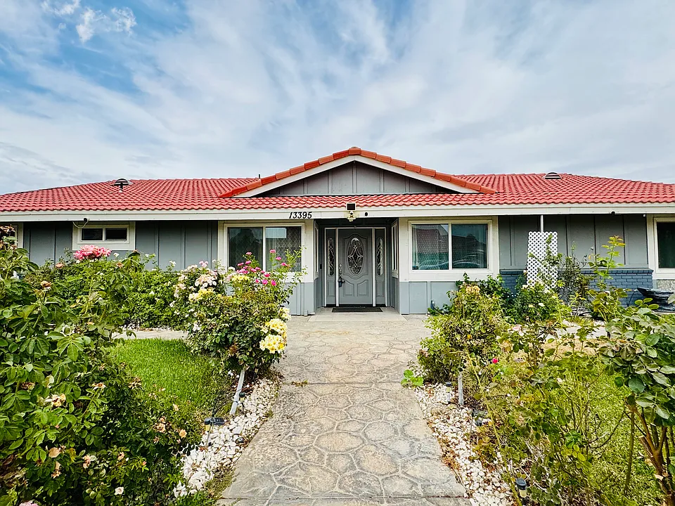 13395 Spring Valley Pkwy