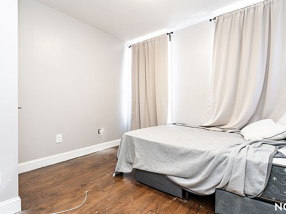 5th image of 1889 Eastern Pkwy #1