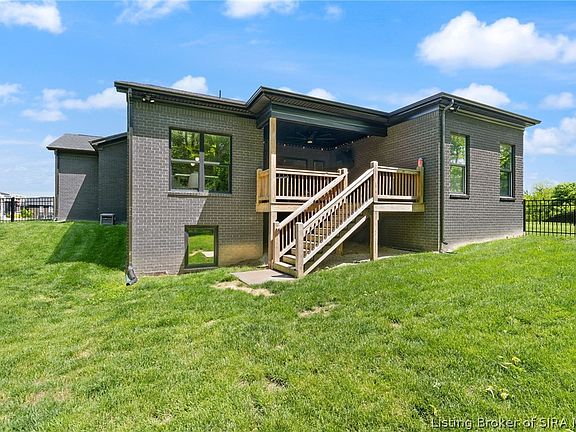 4th image of 6015 Heaven Hill Drive