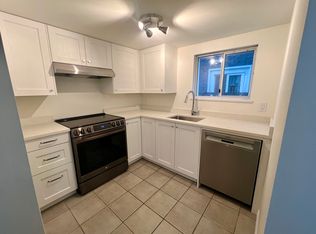 3285 W 8th Ave, Vancouver, BC V6K2C6