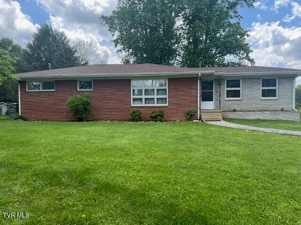 204 Cloverdale Pl, Bristol, TN 37620