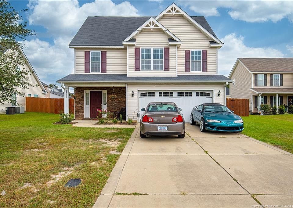 1st image of 2514 Spinnaker Dr