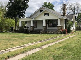 1404 W Webb Ave, Burlington, NC 27217