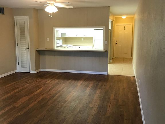 2nd image of 3805 S School Ave APT 2