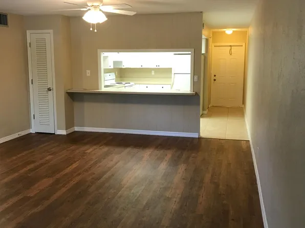3805 S School Ave APT 2, Sarasota, FL 34239