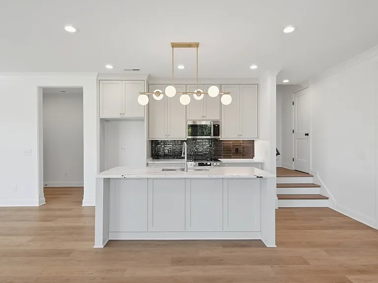 1890 Dawson Cir — Photo 8