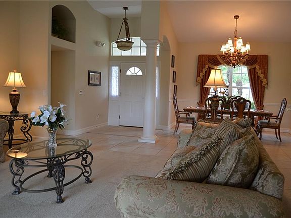 3rd image of 1175 Rotonda Cir