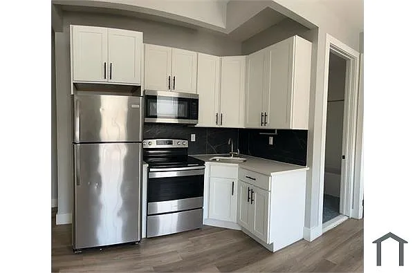 Building Photo - 1501 E 172nd St #2C