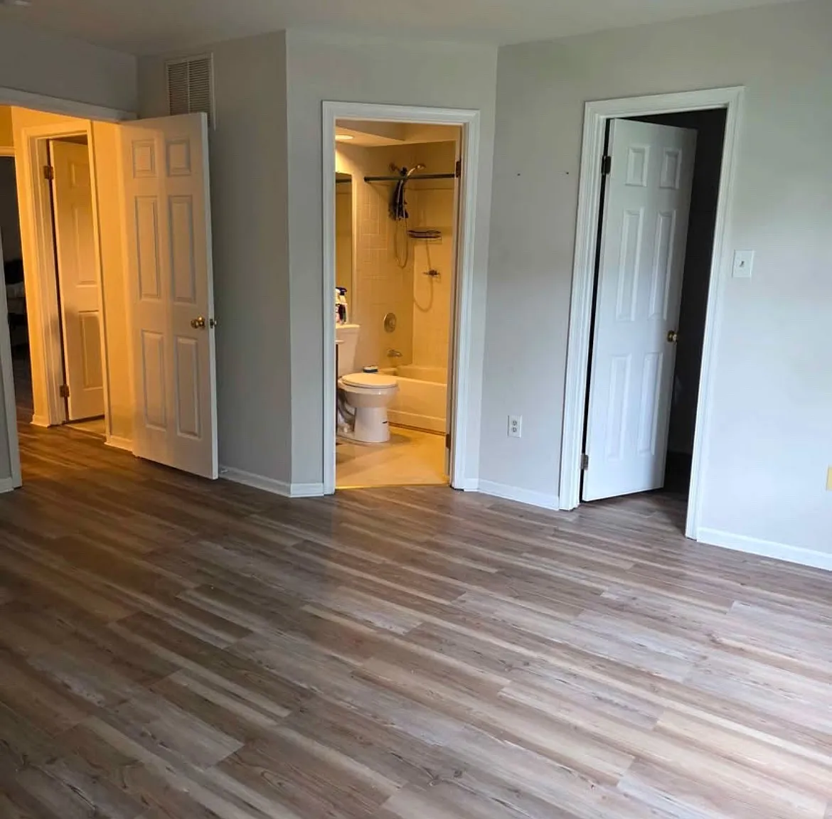 4 bed, $2,600 — Photo 2