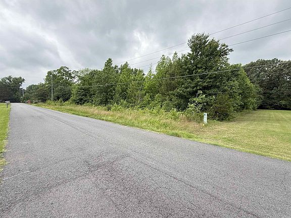 4th image of 3 Woodiel Dr