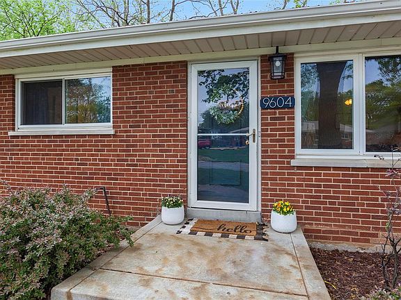 2nd image of 9604 Greenview Dr