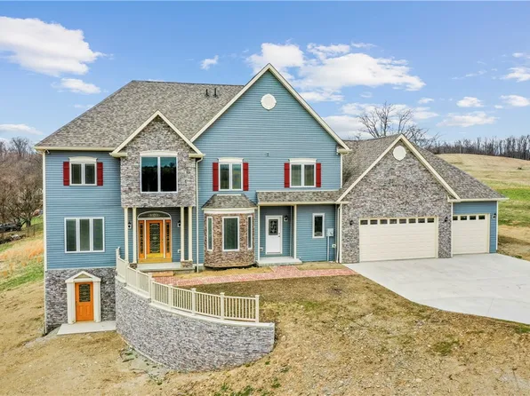 541 Mingo Church Rd, Finleyville, PA 15332