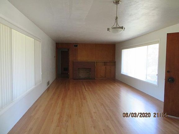 2nd image of 1432 Tradewinds Ave