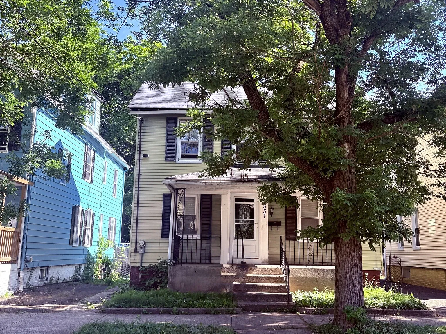 3 bed, 1.5 bath, 1100 sqft, $2,500 — Photo 1