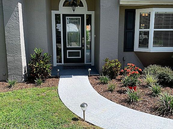 4th image of 31 Bannerwood Ln