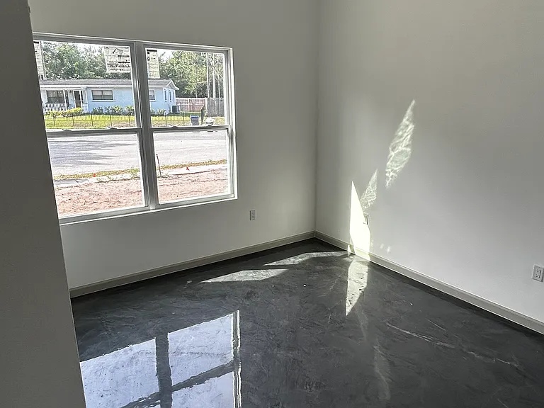 700 Short St — Photo 10