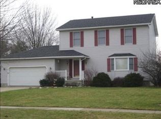 524 Plum Creek Dr, Wadsworth, OH 44281
