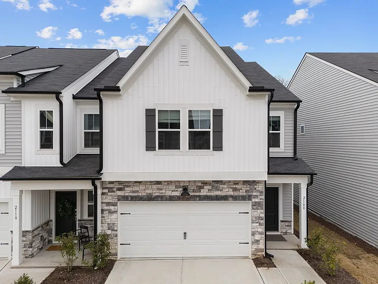2108 Regal Dr — Photo 1