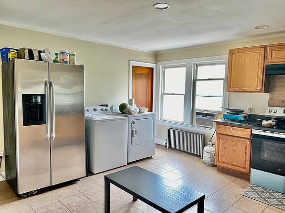 2nd image of 29 Brookfield Rd #1