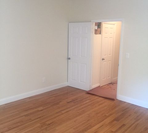 4th image of 25 Cooper St APT 1E
