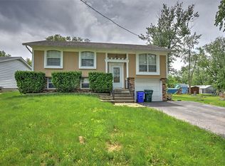 3335 W Marshall Ave, Decatur, IL 62522