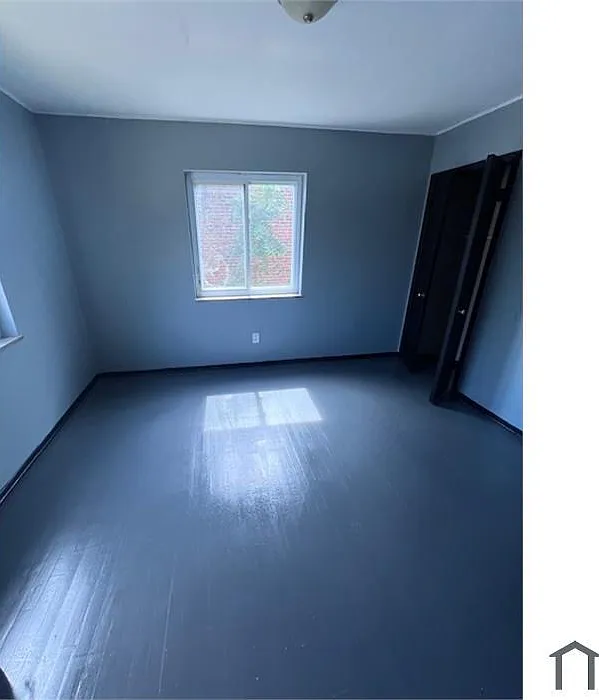 1 bed, 1.0 bath, 700 sqft, $750 — Photo 1